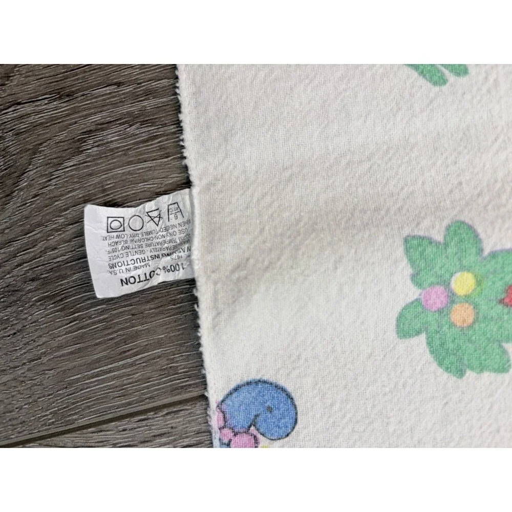 Vintage Medline Dinosaur Hospital Receiving Baby Newborn Blanket 36